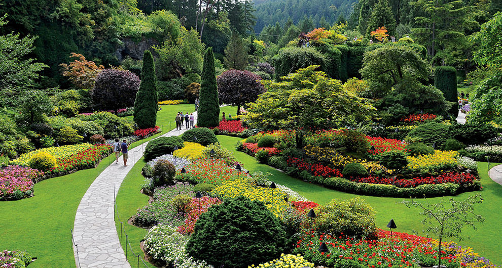 https://d3r8gwkgo0io6y.cloudfront.net/upload/1-BG-Butchart-Gardens (1).jpg